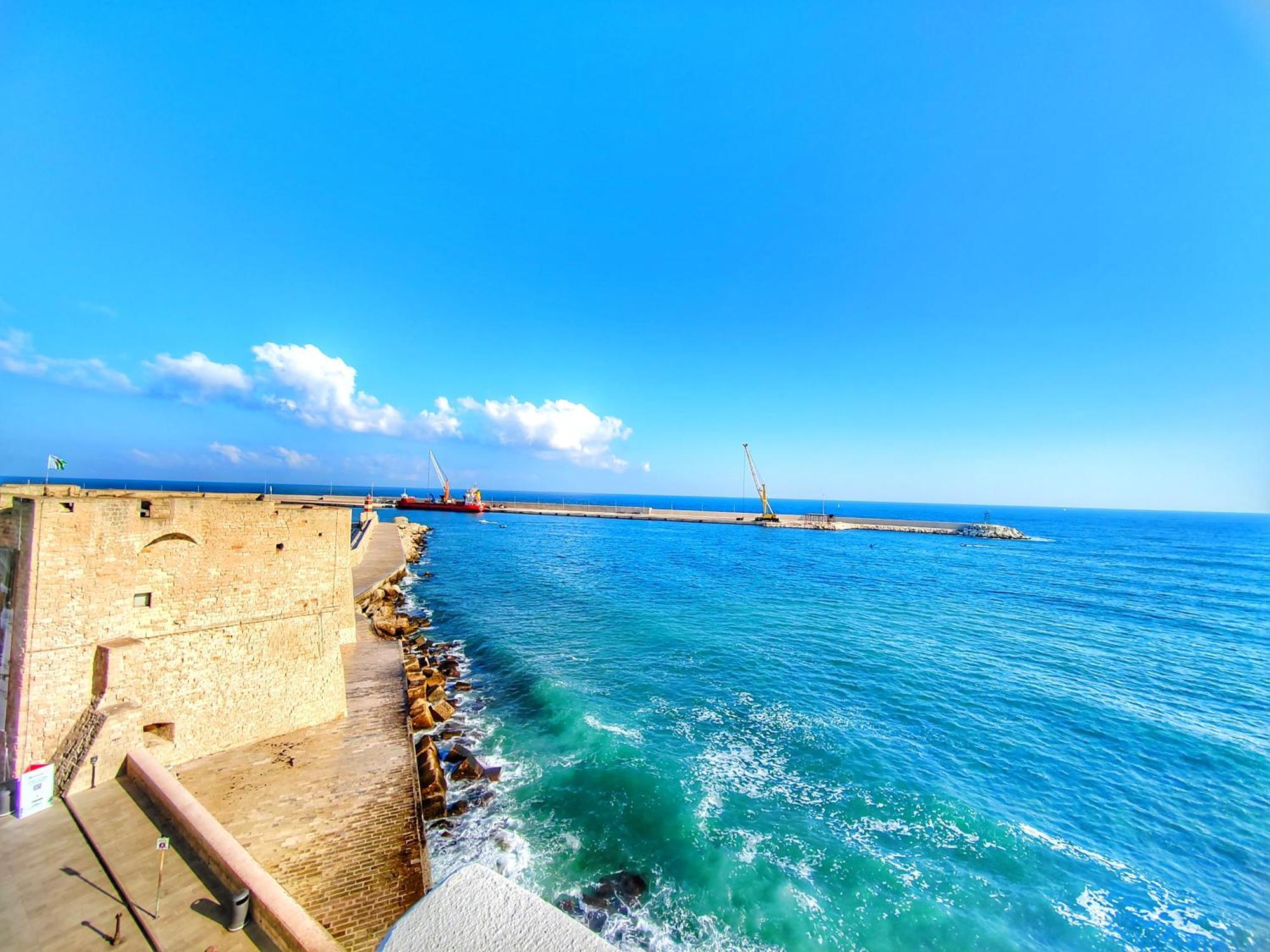 Dimora Frontemare Villa Monopoli Exterior photo